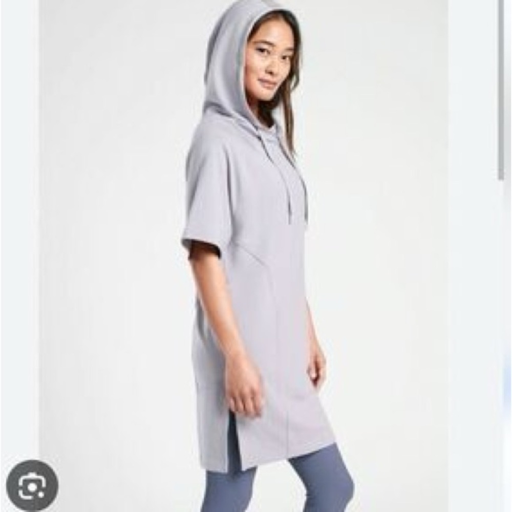 Athleta Cabana Tunic Hoodie Medium. Muted Lilac. Size XS
